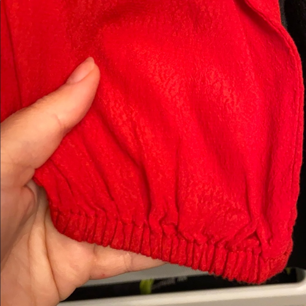 Express Blouse - Picture 6 of 6